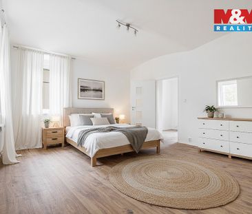 Pronájem bytu 1+1 40 m² - Photo 1