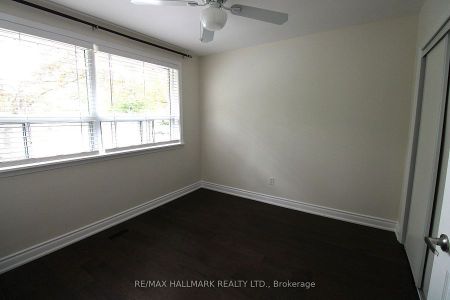 For Lease - 389 Allgood Street Unit# Main Fl, Richmond Hill, Ontario - Photo 3
