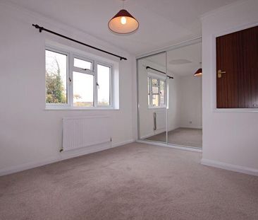 1 bedroom semi-detached house to rent - Photo 1