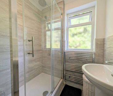To Let – Warren Court, Westcliffe Road, Birkdale, PR8 – Two Bed Gro... - Photo 2