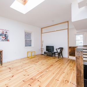 2 Bed / 1 Bath home in the Annex - Photo 2