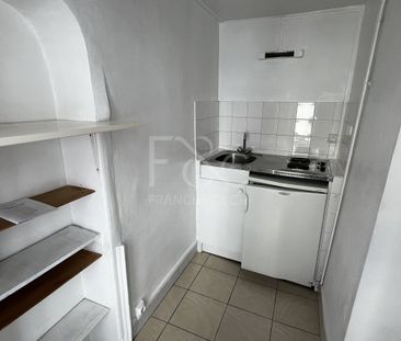 T1 de 17m² - Montée Cardinal Decourtray à Lyon 5 - Photo 1