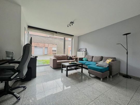 Lichtrijke gezinswoning met 3 slpks nabij centrum! - Photo 1