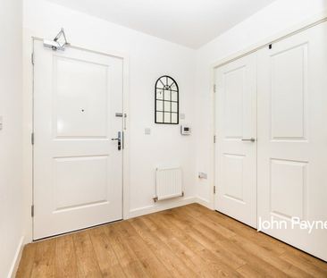 38 Artillery Place, London, SE18 - Photo 1