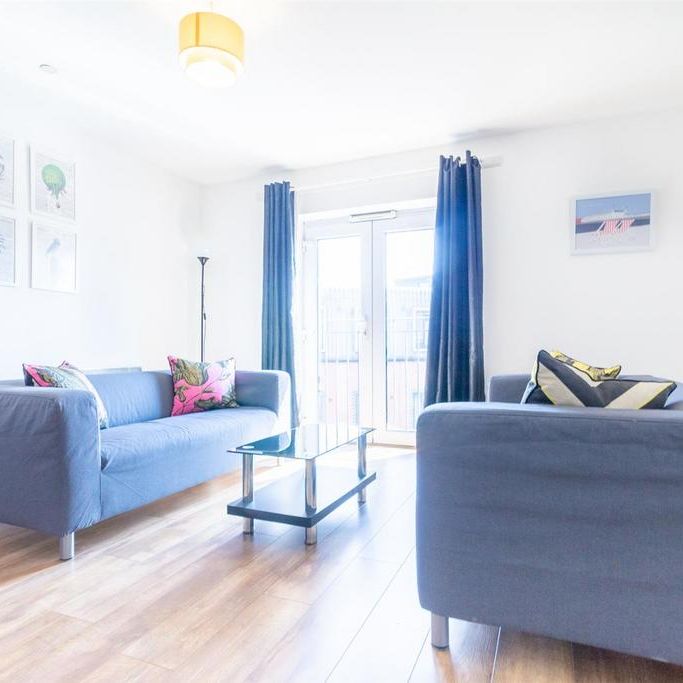 4 bedroom apartment to rent - Photo 1