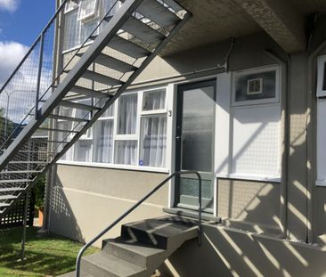 Modern, One-Bedroom Flat in the Heart of Upper Hutt CBD - Photo 3