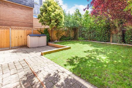 Dedworth Road, Windsor, SL4 - Photo 3