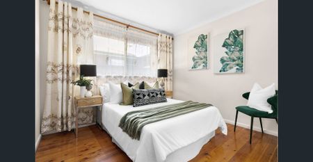 Fantastic 3 Bedroom Home, Great Location, Great Outdoor Entertaining Area! - Photo 3