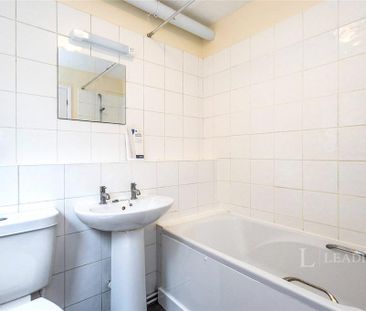 2 bedroom flat to rent - Photo 6