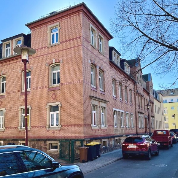 Raffiniert wohnen unterm Dach! - Photo 1