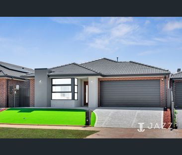 66 Walton Street, Melton South, Vic 3338 - Photo 4