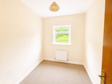 99 Railway Street, Comber, BT23 5HQ - Photo 3