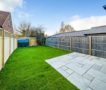 3 bedroom link detached house to rent - Photo 2