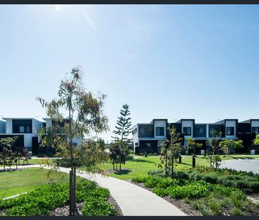 Modern 4 Bedroom Home - Ducted Air Conditioning - Photo 5