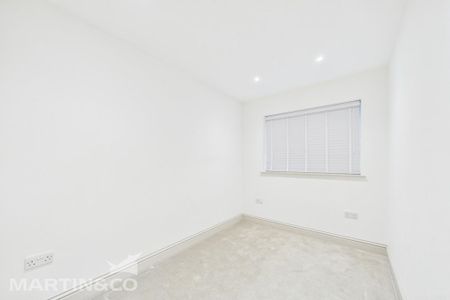 3 bedroom detached bungalow to rent - Photo 2