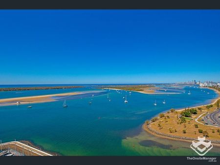 EXCLUSIVE BROADWATER SKY HOME WITH SPECTACULAR WATER & SURFERS SKYLINE VIEWS - Photo 2