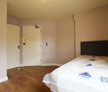 Room 1, East Road, Cambridge - Photo 3