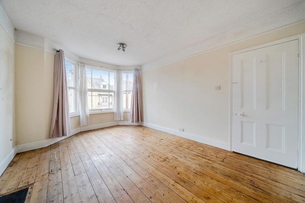 2 bedroom maisonette to rent - Photo 1