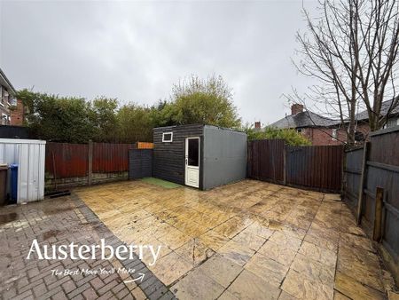 3 bedroom semi-detached house to rent - Photo 5