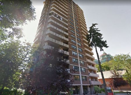 For Lease - 10 Huntley Street Unit# 1501, Toronto, Ontario - Photo 4