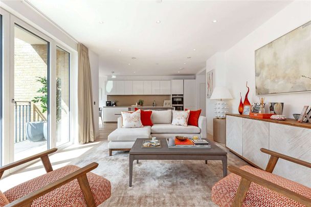 Luxury 3 bedroom apartment on Teddington Riverside. - Photo 1