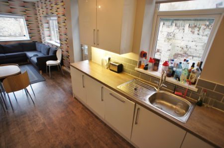 Lisvane Street, Cathays - Photo 3