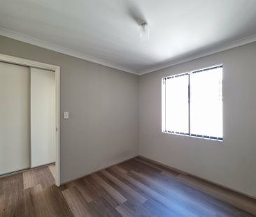 Modern Family Living in a Prime Location - Photo 3