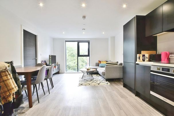 2 bedroom flat to rent - Photo 1