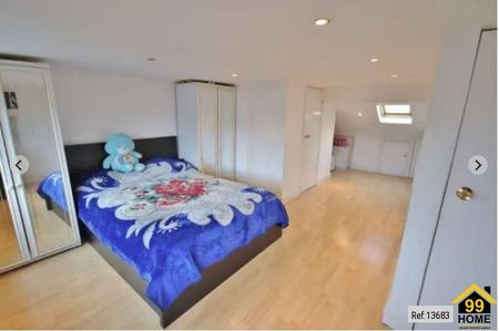 4 bedroom terraced house to rent - Photo 5
