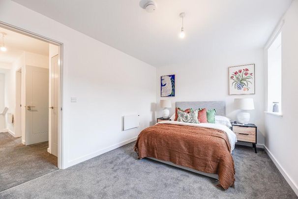 2 bedroom townhouse to rent - Photo 1