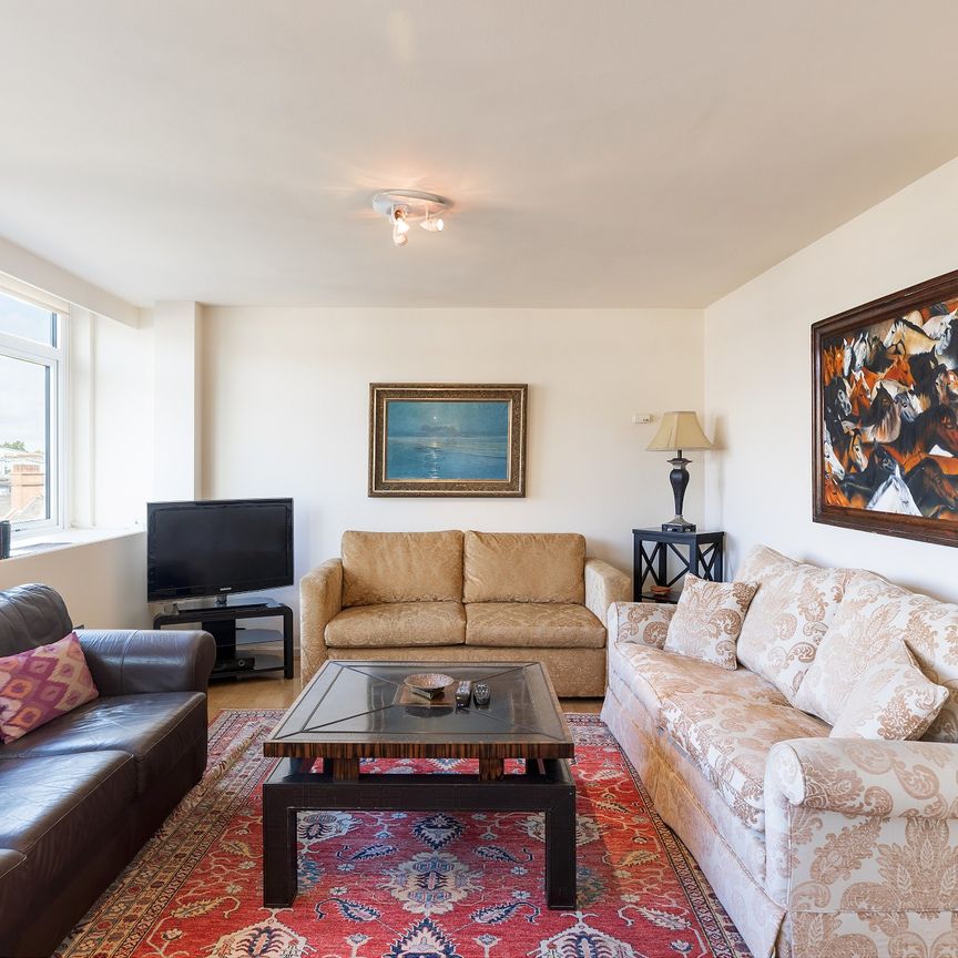 Holbein Place, London, SW1W - Photo 1