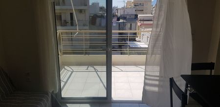 Studio/Γκαρσονιέρα για ενοικίαση Αγυιά (Πάτρα) - Φωτογραφία 3