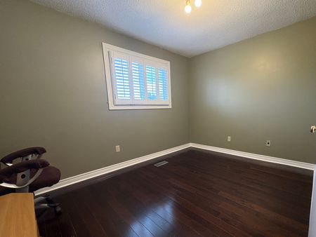 For Lease - 120 Brookmill Drive, Vaughan, Ontario - Photo 2