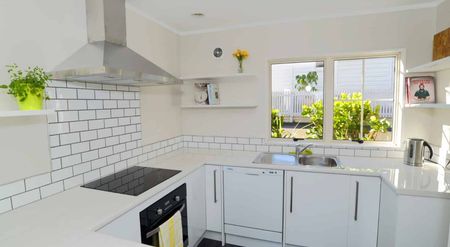 Birkdale Property - Photo 2