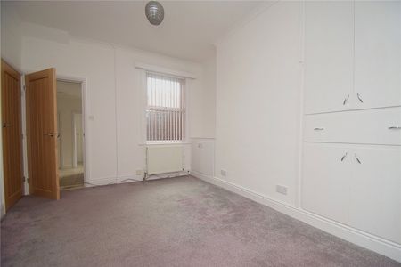 3 bed terraced house to rent in Milton Avenue, Scarborough, YO12 - Photo 3