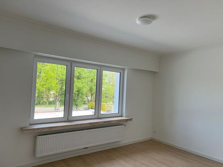 Appartement te huur - Photo 2