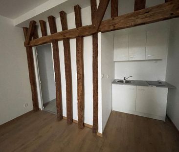 Location appartement 1 pièce, 18.00m², Neuville-aux-Bois - Photo 2