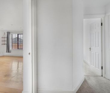 Comer Crescent - Photo 2