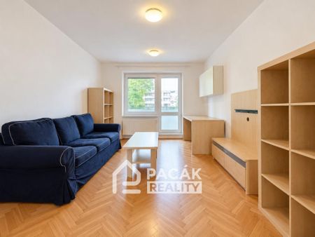 Pronájem bytu 2+1 55 m2 - Fotografie 3