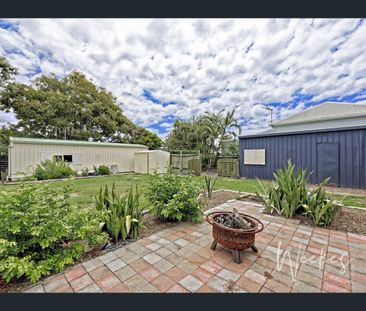 33 Burnett Heads Road, Burnett Heads, Qld 4670 - Photo 6