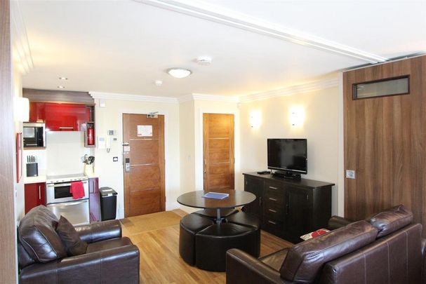 Studio to rent - Photo 1