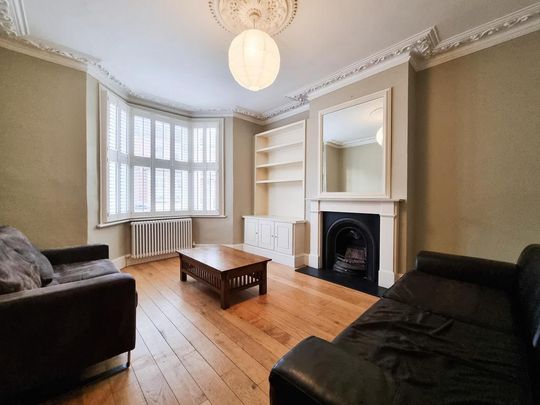 5 bedroom terraced house to rent - Photo 1