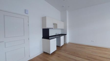 location Appartement T2 DE 46.09m² À LAVAL - Photo 5
