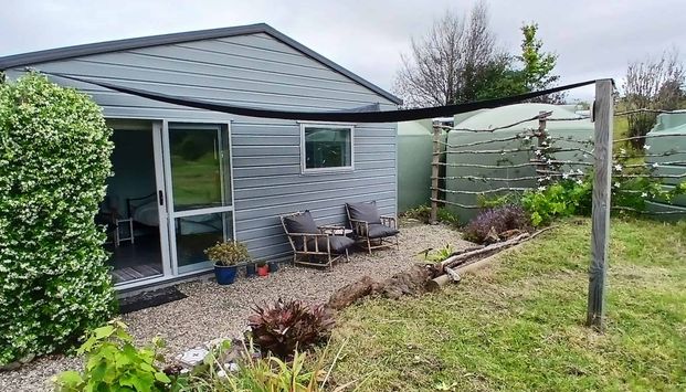 A peaceful, private self-contained studio - Photo 1