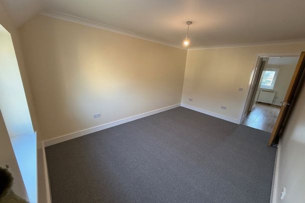 Spindle Drive, THETFORD - Photo 1