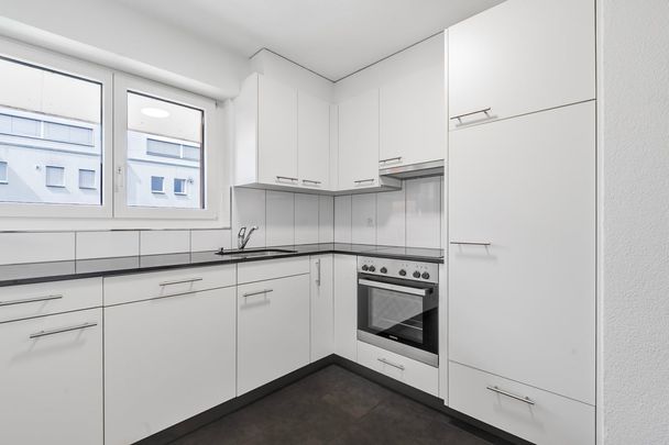 Neu renvoierte 4-Zimmer Wohnung - Photo 1
