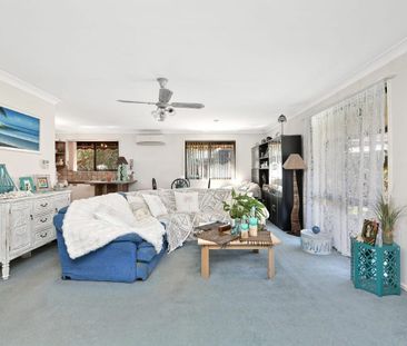 Spacious Family Home with Separate Self-Contained Apartment on an E... - Photo 1