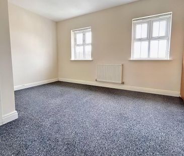 3 bedroom townhouse to rent - Photo 3