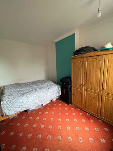 3 Bed End Terrace, Stanley Road, NG7 - Photo 4