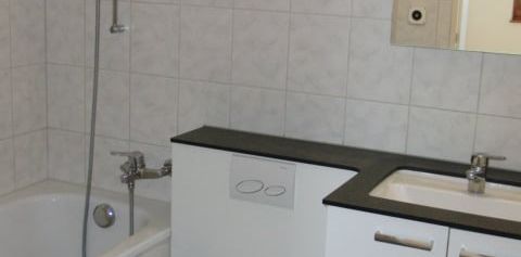 schöne und geräumige 3-Zimmer-Wohnung im 11. OG mit herrlicher Aussicht - Foto 2